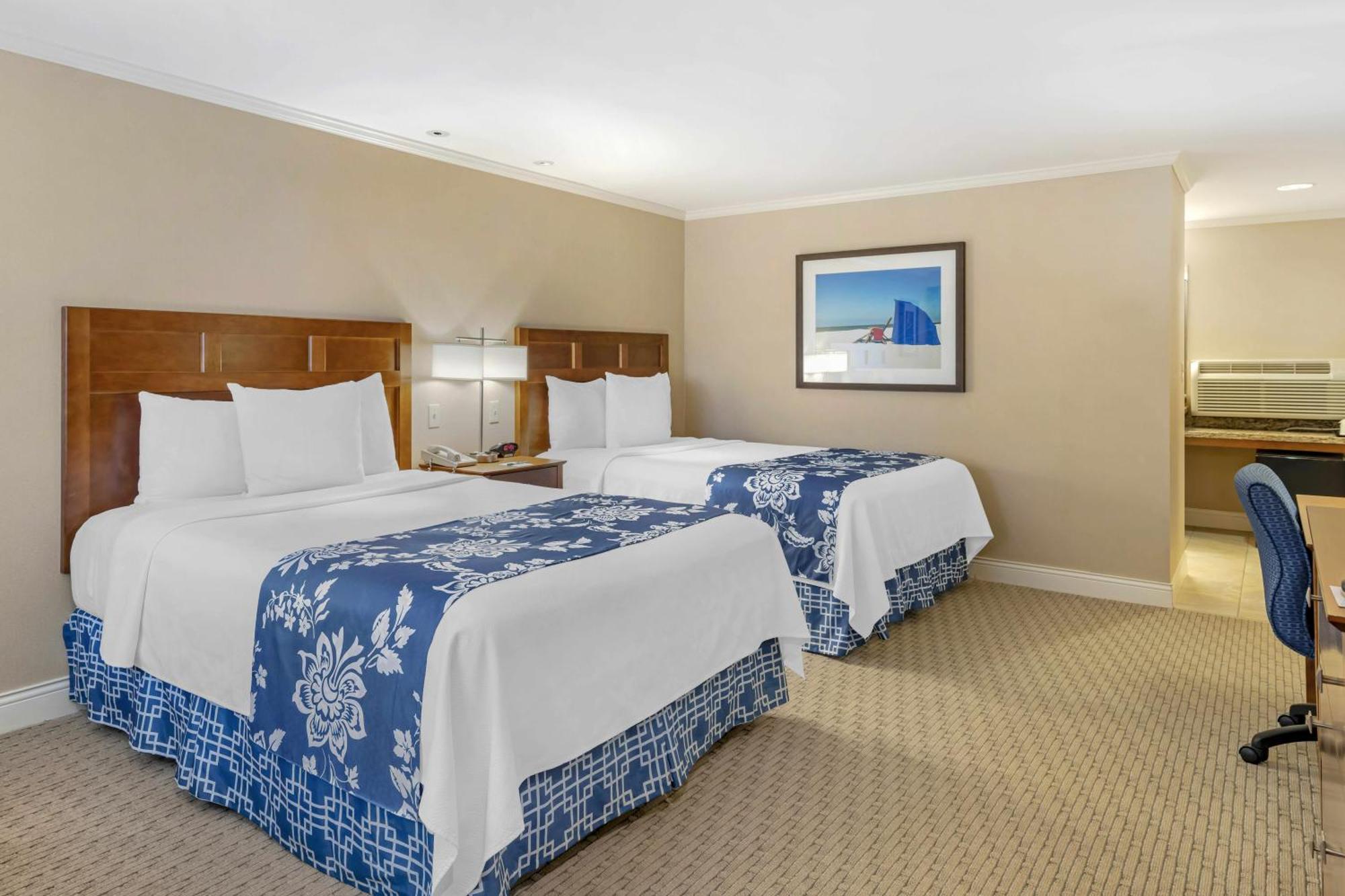 Juniper Hill Inn オガンクィット エクステリア 写真