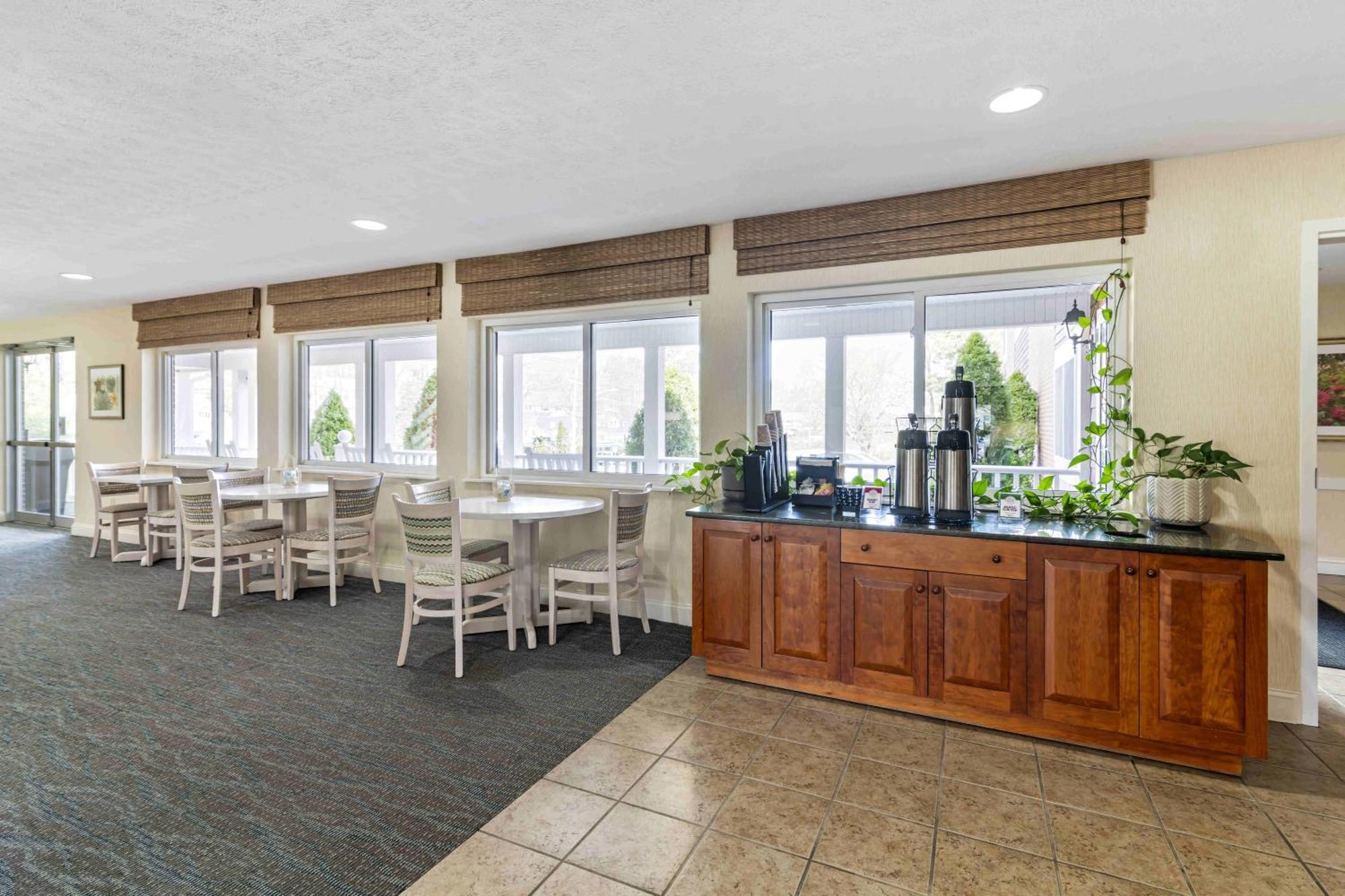 Juniper Hill Inn オガンクィット エクステリア 写真